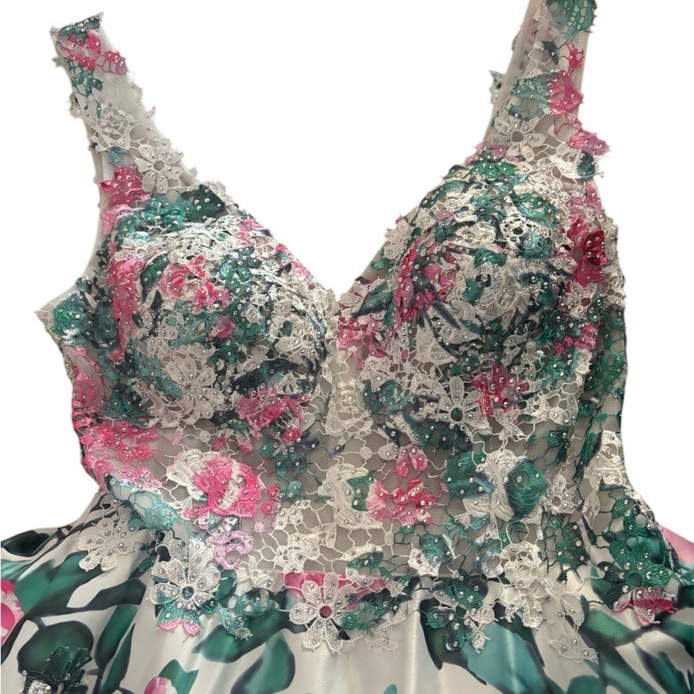 JVN by Jovani Floral Beaded Gown NWT - Picture 4 of 11